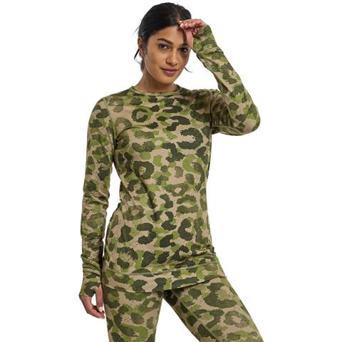 fw23_burton_womensmidweightbaselayercrewneck_felidae_1