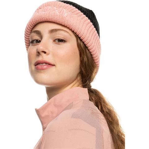 fw23_roxy_womensfrejabeanie_trueblack